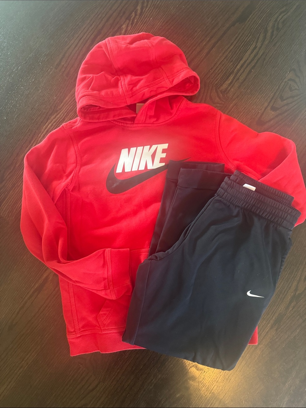 Nike Red Hoodie with Black Joggers - Kids Athletic Set size XL, EUC!